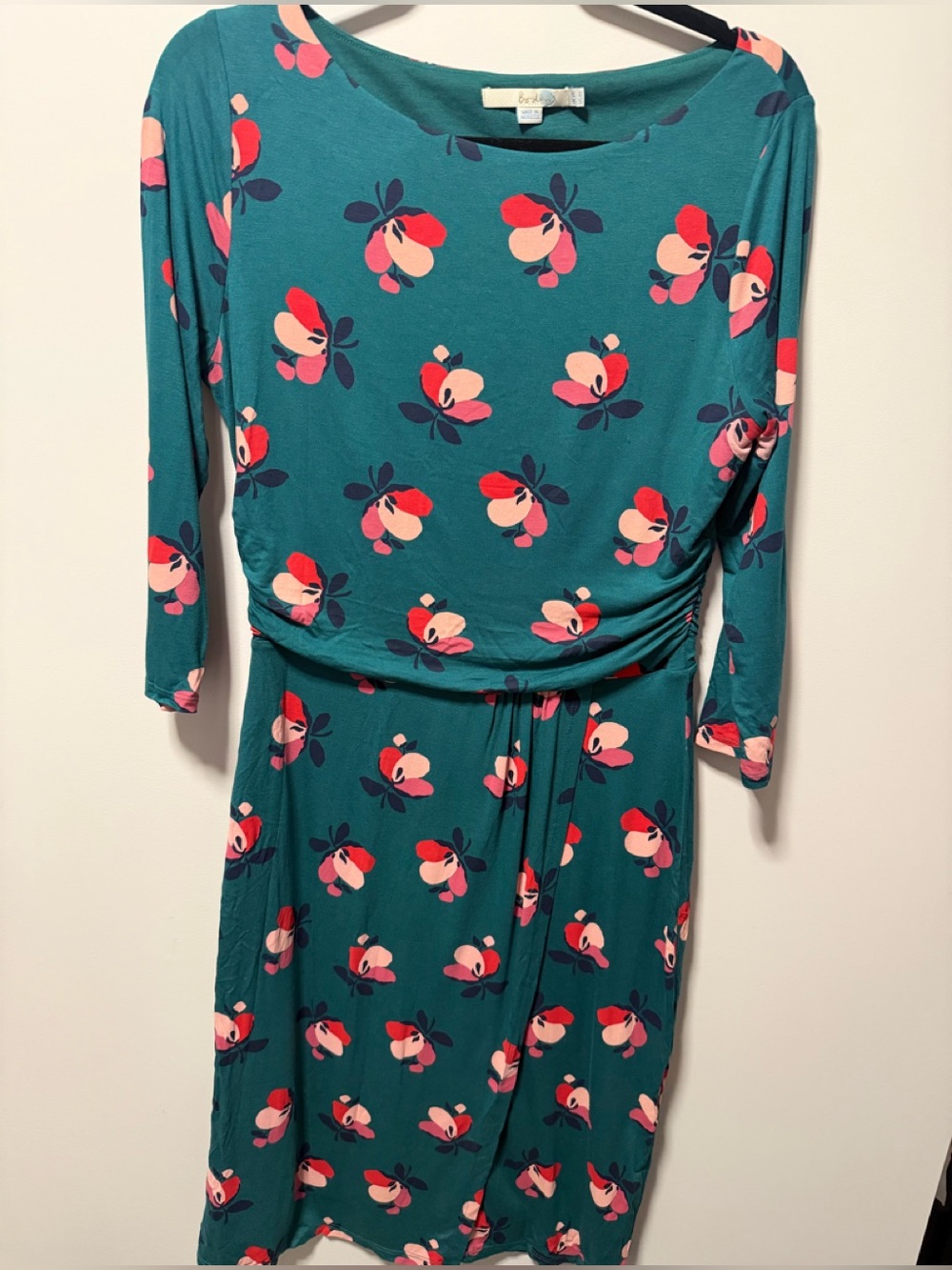 Boden Green  Long-Sleeve Floral Jersey Dress with Pink & Red Blooms